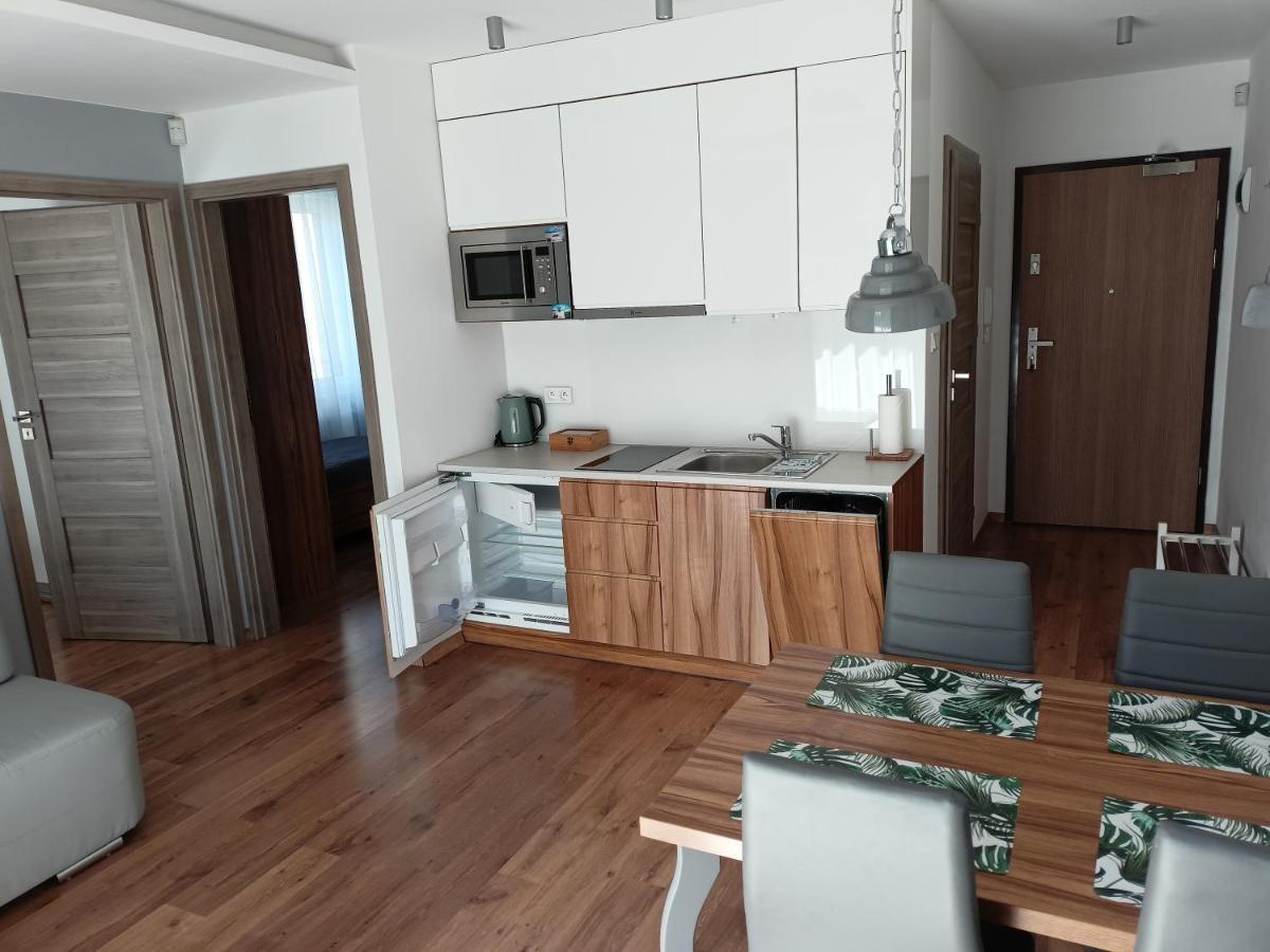 Marina Plaza Apartamenty 야스타르니아 외부 사진