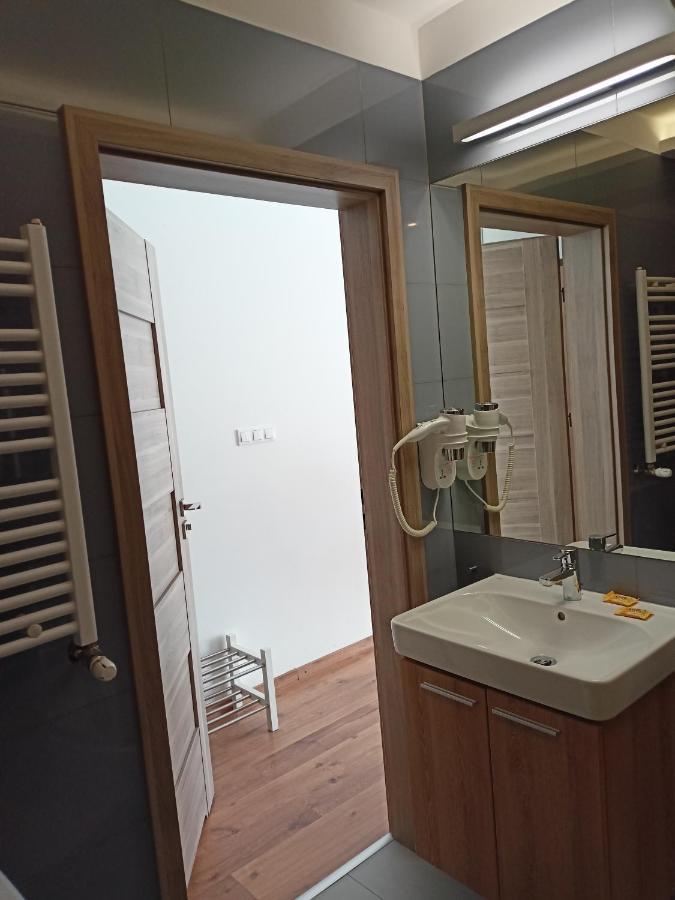 Marina Plaza Apartamenty 야스타르니아 외부 사진