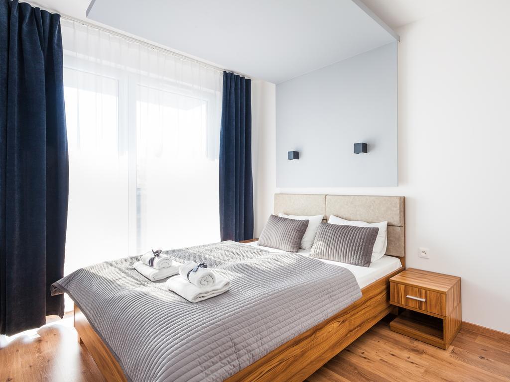 Marina Plaza Apartamenty 야스타르니아 객실 사진